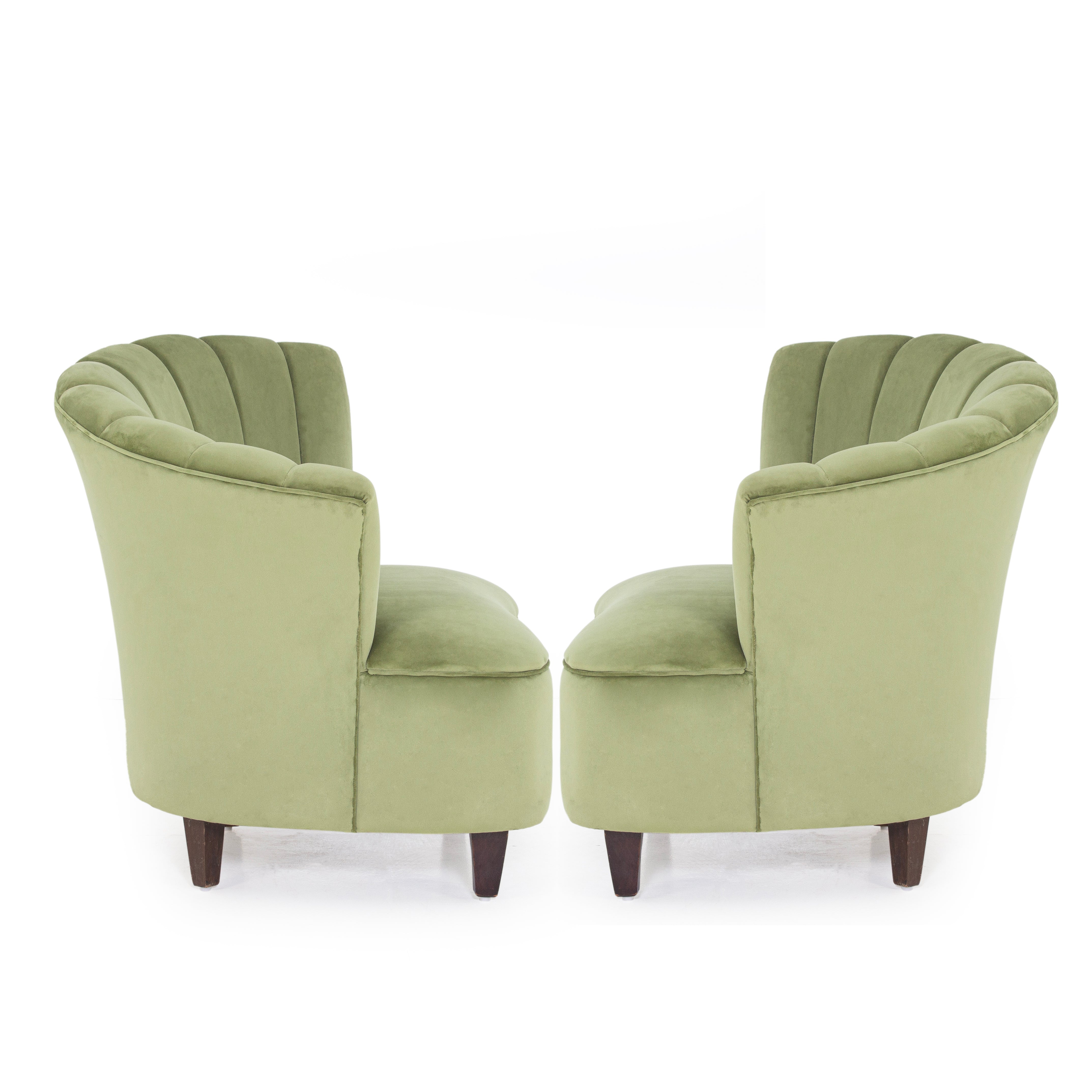 Butterfly Velvet Chair (Set of 2) - Peachtree Home